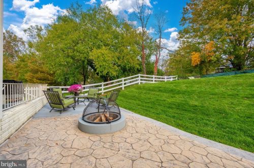 625 Glenbrook Dr, Middletown MD  21769-7739 exterior