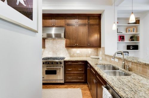 206 Montag Cir, Atlanta GA  30307-5504 exterior