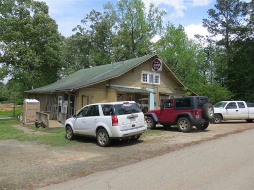 176 Rice St, Fairmount, TX 75948