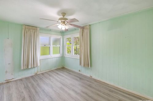 1729 Iwi Way, Honolulu HI  96816-3826 exterior