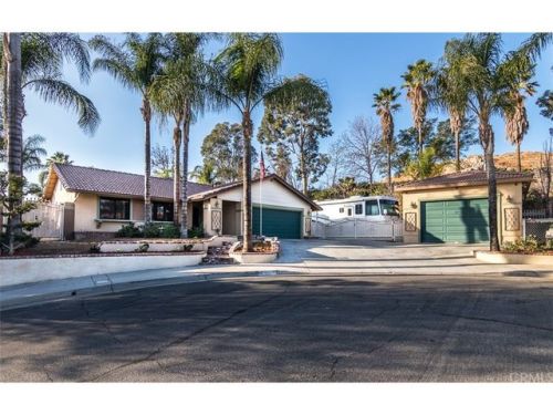4228 Giles Ct, Riverside, CA 92503-3154