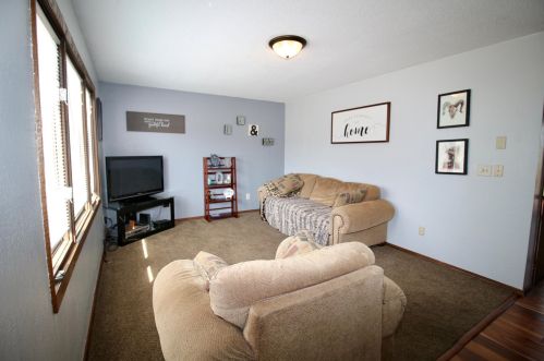 33732 Shorewood Dr, Avon, MN 56310-8507