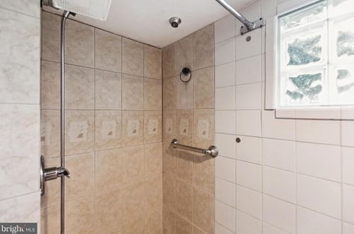 2009 Forest Hill Dr, Silver Spring MD 20903-1532 exterior