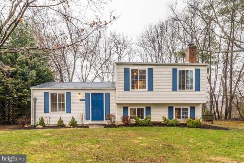 6008 Windward Dr, Springfield, VA 22015-3829