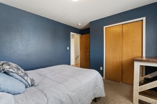 1227 Silverqueen Rd, Pueblo CO  81008-1946 exterior