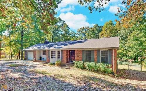 74 Shady Ln, Toccoa, GA 30577-8148
