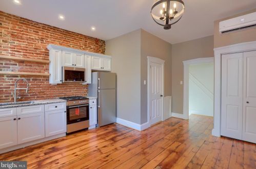 26 Vine St, Lancaster PA  17603-5259 exterior