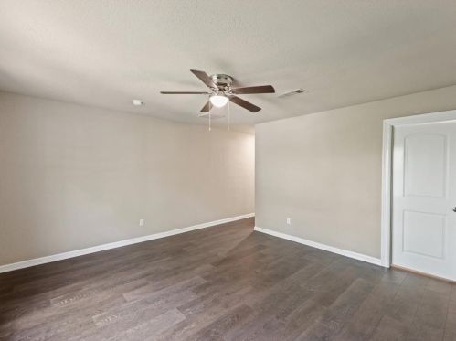 4220 Lakewood Dr, Fort Worth TX  76135-2703 exterior