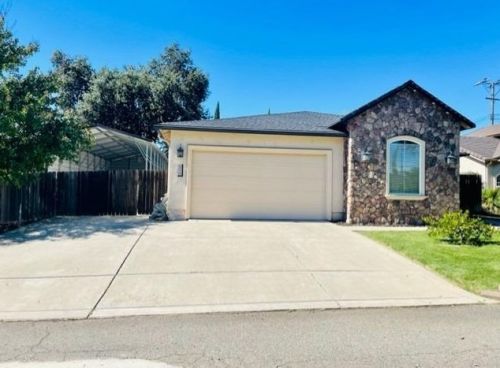 6950 Elm Tree Ln, Citrus Heights, CA 95662-2660