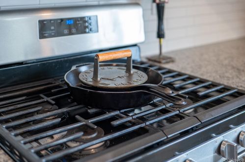 4568 Quemoy St, Aurora CO  80019-6025 exterior