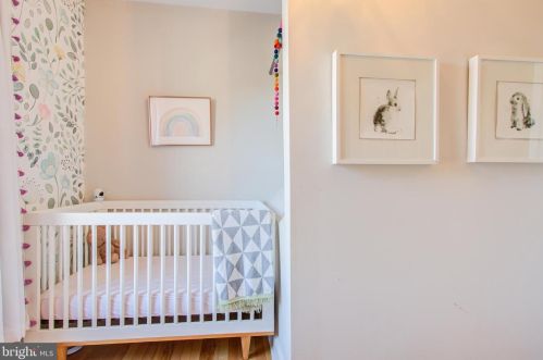 501 Tulip Ave, Silver Spring MD 20912-4345 exterior