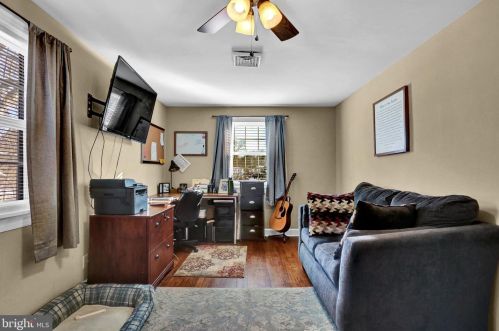 520 Haines Rd, York PA 17402-3505 exterior