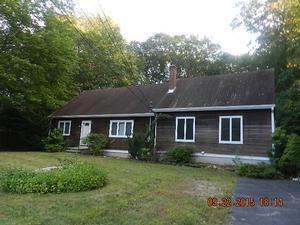32 Edgewood Dr, Colchester, CT 06415-1437