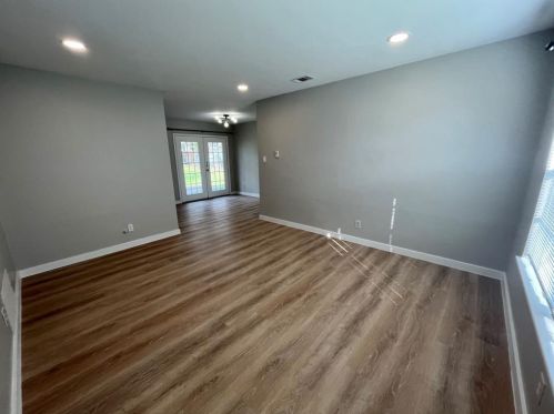 5108 Cloverdale Ln, Austin TX  78723-4508 exterior