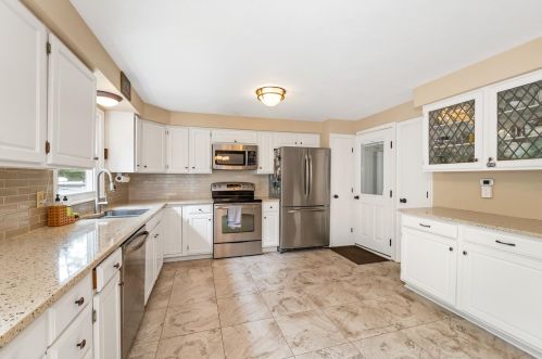 24 October Ln, Laconia, NH 03249-6450