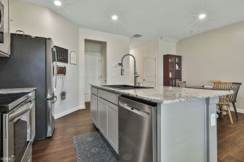 78 Chastain Cir, Newnan GA  30263-8601 exterior