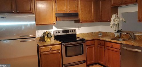 11425 Encore Dr, Silver Spring MD  20901-5043 exterior