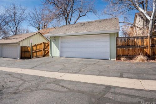 7569 Rosemary Cir, Englewood CO 80112-6419 exterior