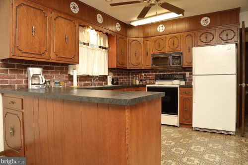 514 Rutledge Ave, Lancaster PA  17601-4432 exterior