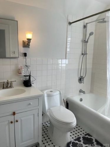 7 Frances Ave, Norwalk CT  06854-2510 exterior