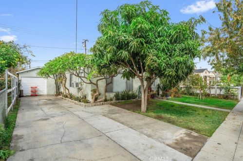 4917 Church St, Pico Rivera, CA 90660-2104