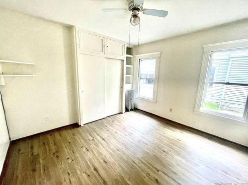 62 Pearl St, Torrington CT  06790-5228 exterior