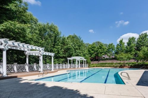 4805 Ivy Ridge Dr, Atlanta GA  30339-1363 exterior