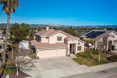 1349 Fitzgerald Rd, Simi Valley CA  93065-4480 exterior