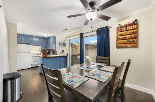 27447 Ponderosa Ct, Hayward CA  94545-4128 exterior