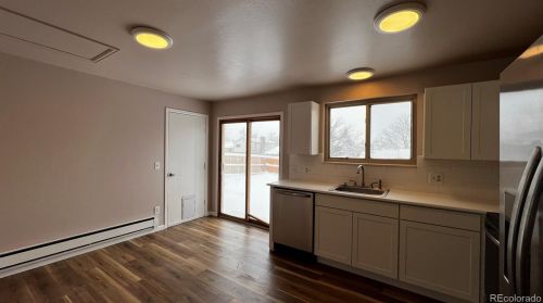 16512 Louisiana Dr, Aurora CO 80012-4768 exterior