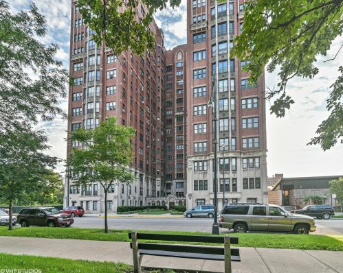5838 Stony Island Ave, Chicago, IL 60637-2062