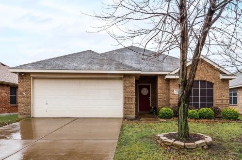 218 Rawhide St, Waxahachie, TX 75165-8792