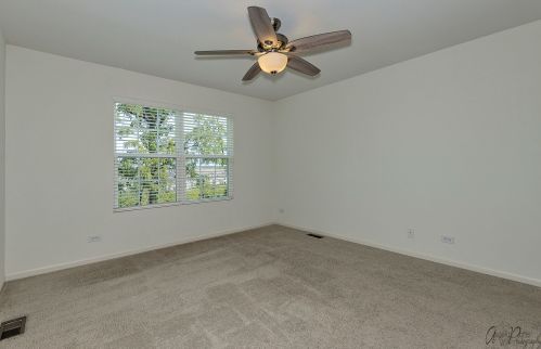 2454 Aurora Dr, Pingree Grove IL  60140-6403 exterior