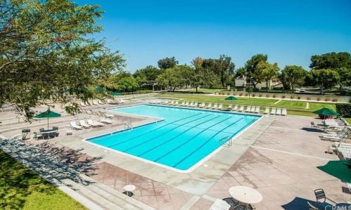 24 Redwood Tree Ln, Irvine CA  92612-2226 exterior