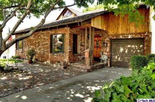 2210 Lamer St, Burbank, CA 91504-2717