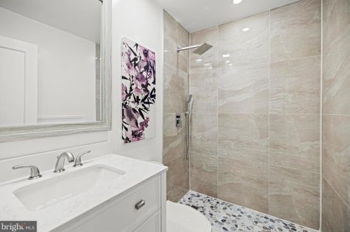 10803 Keller St, Silver Spring MD 20902-3741 exterior