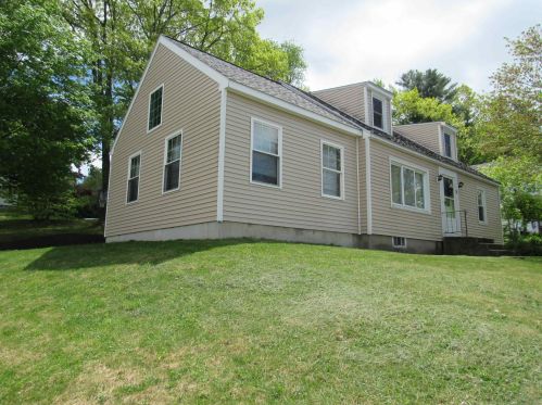 5 Hodgkins Ter, Unity, NH 03743-3319
