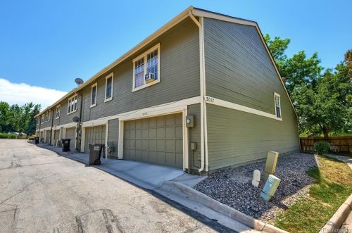 2017 Hannibal St, Denver CO  80013-8012 exterior