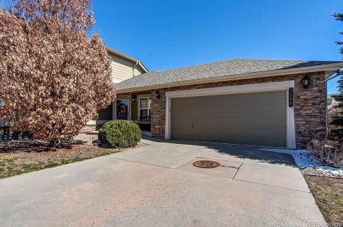 7588 Quatar Way, Aurora CO  80016-7119 exterior