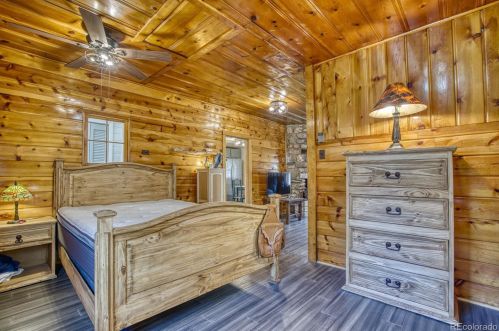 236 Rustic Rd, Bellvue CO 80512-9314 exterior