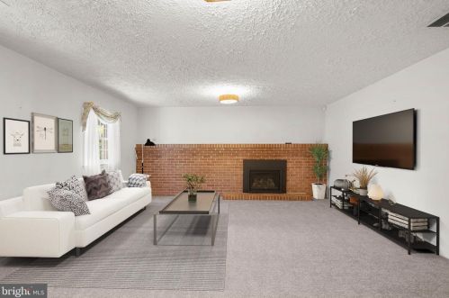 13110 Fernedge Rd, Silver Spring MD 20906-5302 exterior