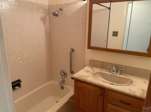 2680 Sherwood Ln, Pueblo CO  81005-3316 exterior