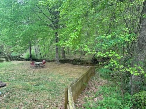 428 Rose Creek Pl, Holly Springs GA  30189-6187 exterior