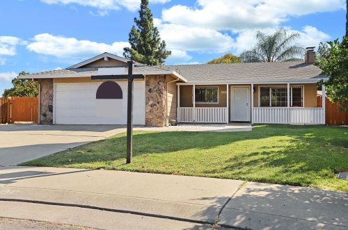 949 Dewitt Ct, Stockton, CA 95210-2127