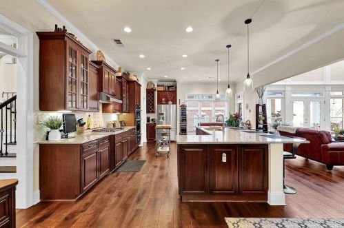 2282 Briarcliff Cmns, Atlanta GA  30345-2173 exterior