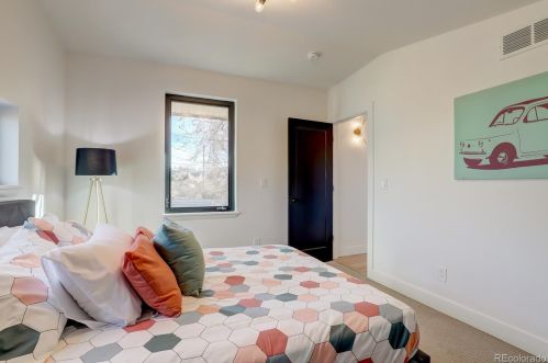 1450 Jasmine Way, Denver CO  80224-1933 exterior