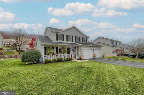 4728 Laurel Ridge Dr, Harrisburg, PA 17110-3458