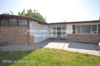 2137 Regal Dr, Boise ID  83704-7155 exterior