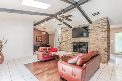 6605 Trail Lake Dr, Fort Worth TX  76133-5006 exterior