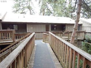 304 Woodcutter Way, Eugene, OR 97405-3562
